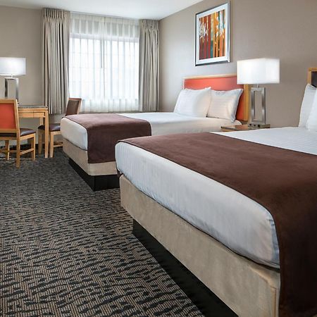 แอริโซนา ชาร์ลี ดีเคเตอร์ Hotel ลาสเวกัส ภายนอก รูปภาพ