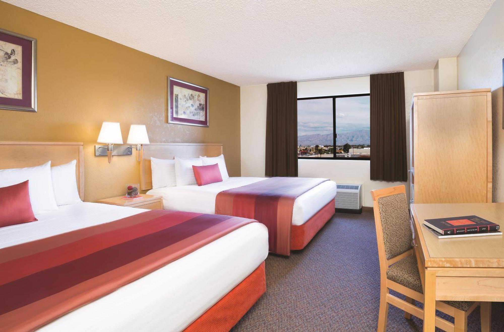 แอริโซนา ชาร์ลี ดีเคเตอร์ Hotel ลาสเวกัส ภายนอก รูปภาพ
