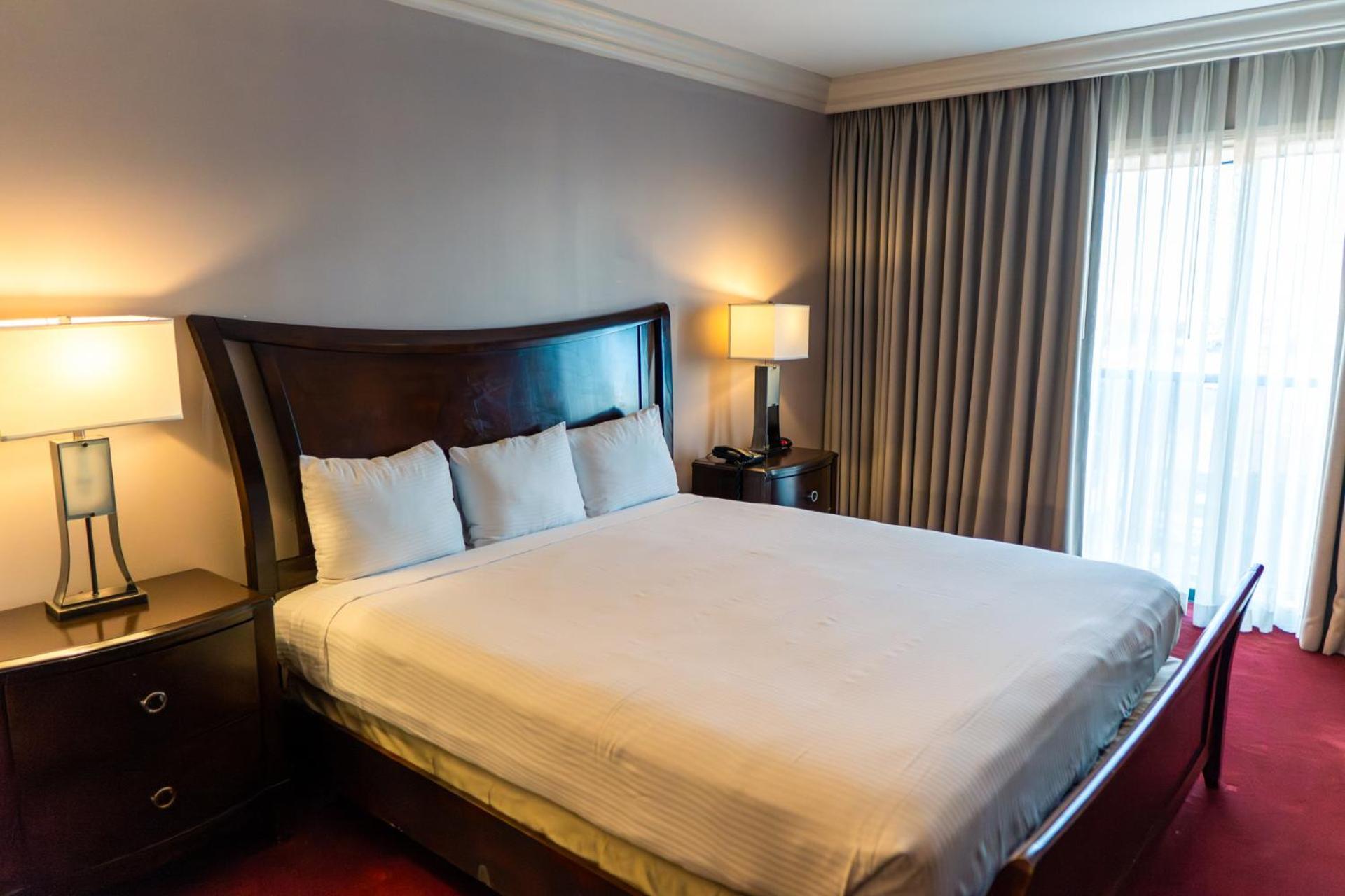 แอริโซนา ชาร์ลี ดีเคเตอร์ Hotel ลาสเวกัส ภายนอก รูปภาพ